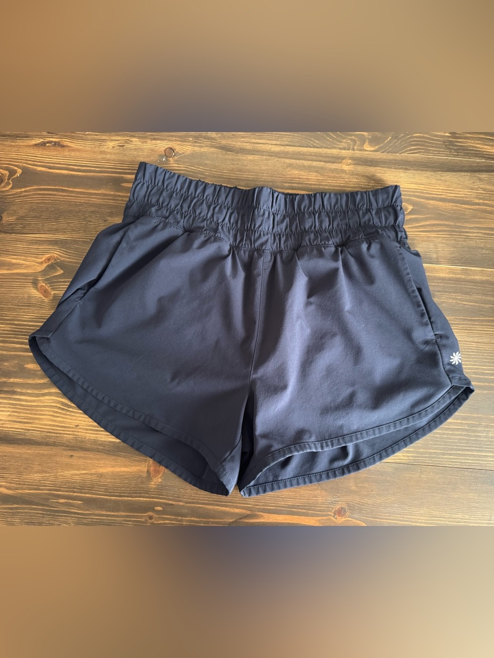 Athleta Girl Navy Blue Run Free 2.5” Shorts